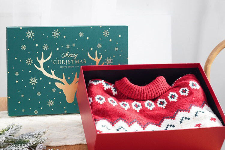 Christmas Garment Paper Gift Boxes