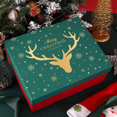 Christmas Garment Paper Gift Boxes