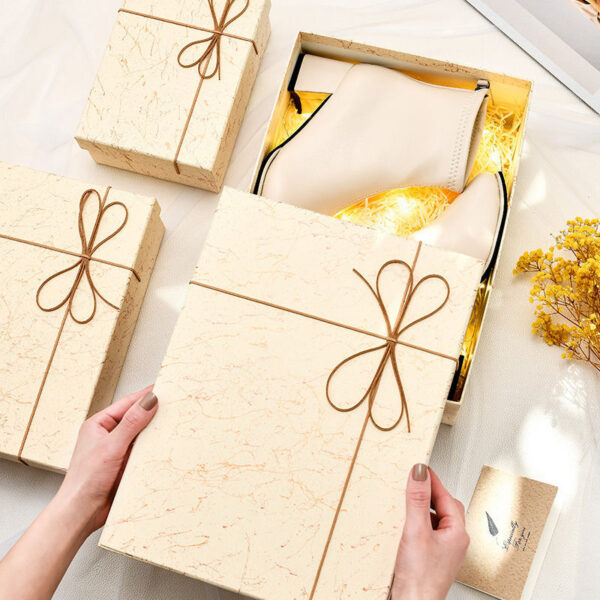 Luxury paper gift boxes