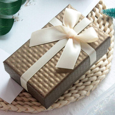 Wholesale custom paper jewelry box